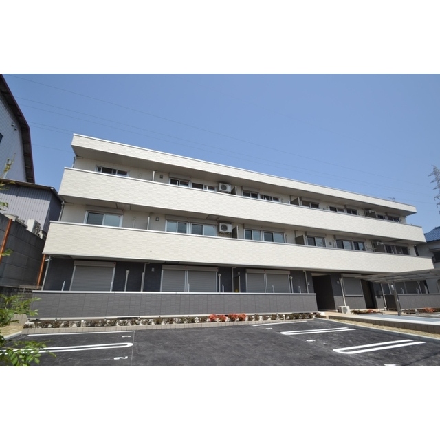 ソラーレ名神町の賃貸物件