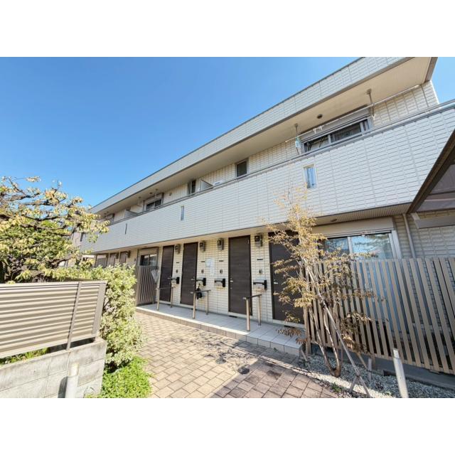 三鷹駅より徒歩14分 築12年5ヶ月 2階建の賃貸物件