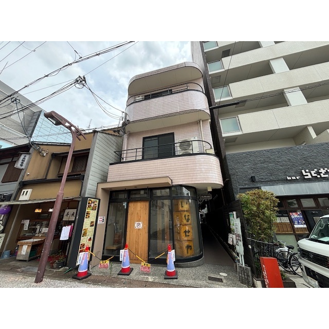 山科駅より徒歩3分 築35年11ヶ月 5階建の賃貸物件