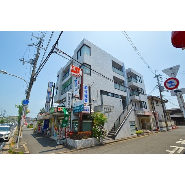 樟葉駅より徒歩12分 築38年11ヶ月 4階建の賃貸物件