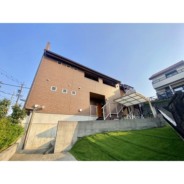 大高駅より徒歩12分 築13年10ヶ月 2階建の賃貸物件