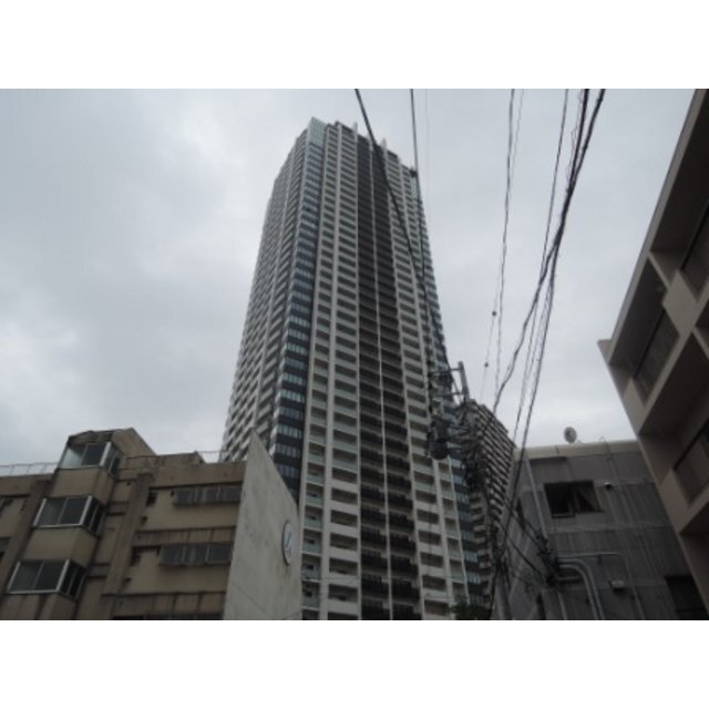 池下駅より徒歩5分 築12年 42階建の賃貸物件