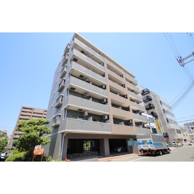 堺駅より徒歩4分 築23年9ヶ月 7階建の賃貸物件