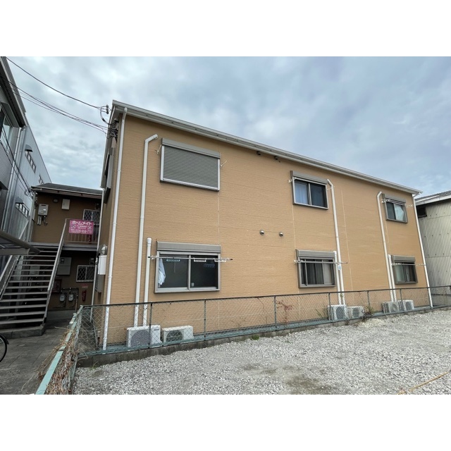 高槻市駅より徒歩19分 築55年6ヶ月 2階建の賃貸物件