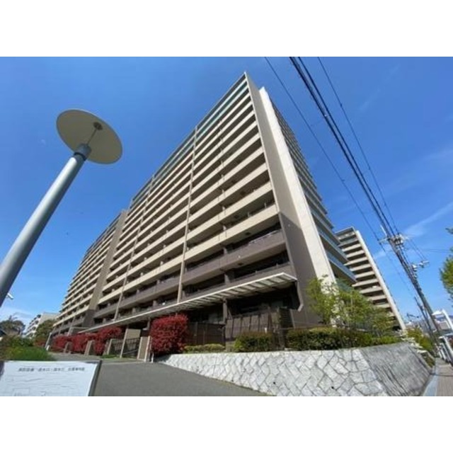 ジオ千里桃山台１番館の賃貸物件