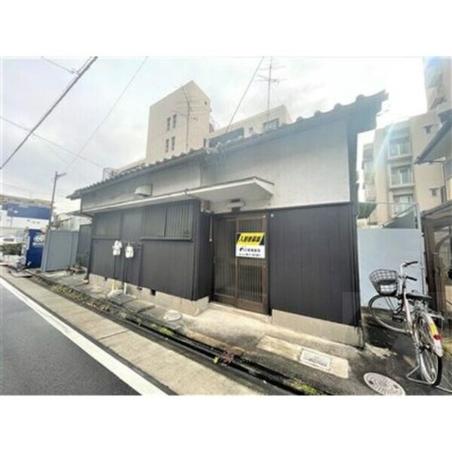 鶴里駅より徒歩5分 築62年2ヶ月 1階建の賃貸物件