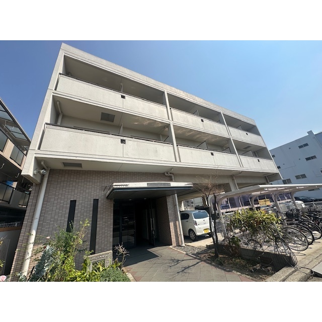 三国ヶ丘駅より徒歩4分 築30年8ヶ月 3階建の賃貸物件