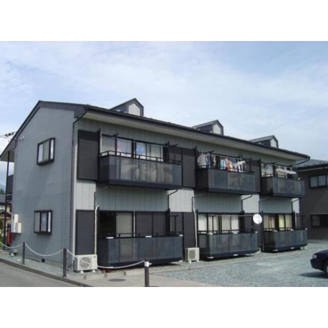 河口湖駅より徒歩30分 築26年8ヶ月 2階建の賃貸物件